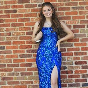 Blue sequin formal dress, Size 1, from dillards, brand is blonde nites.